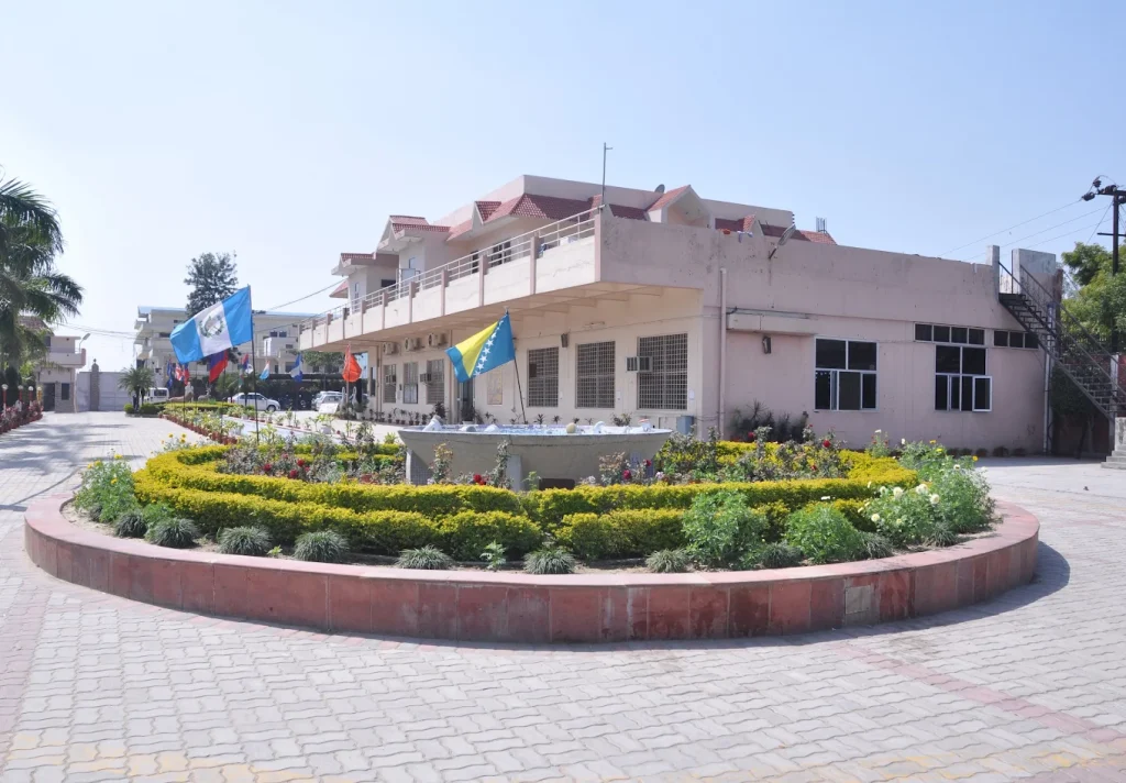 Shanti Niketan Vidyapeeth, Meerut