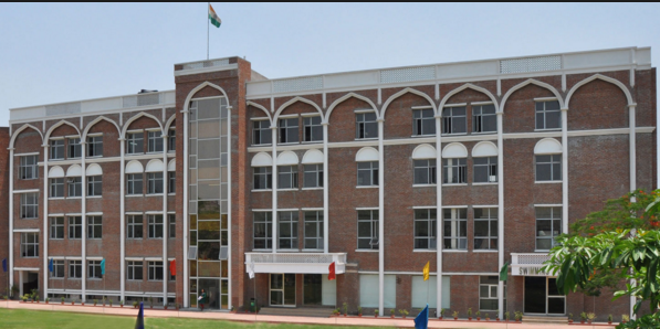 Rani Laxmi Bai Memorial School, Indira Nagar, Lucknow