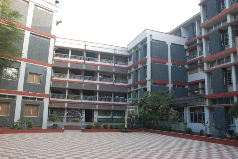 Springdales School