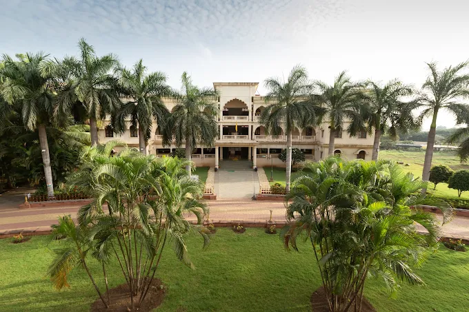 Vishwashanti Gurukul World School