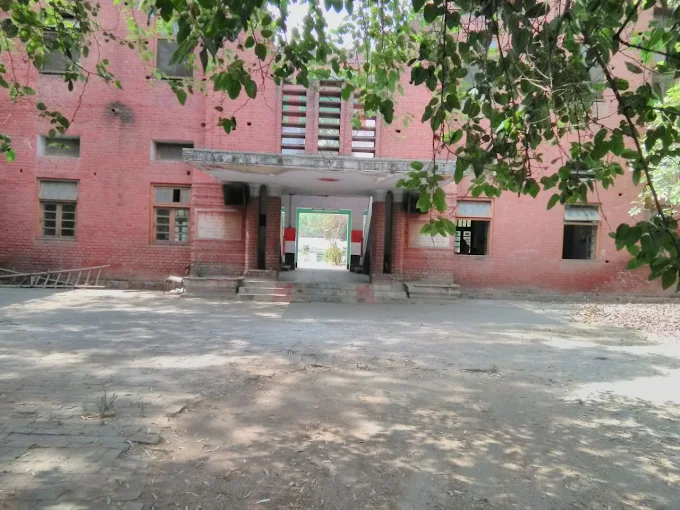 ARYA GIRLS SENIOR SECONDARY SCHOOL – Regar Pura, Karol Bagh, Delhi