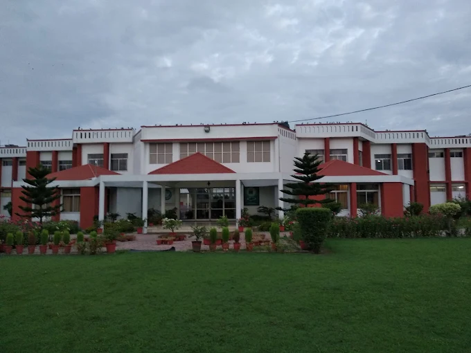 Best Schools in Haridwar 12 Delhi Public School Haridwar – Ranipur, Haridwar
