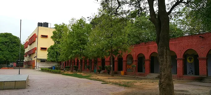 Georgi Stoikov Rakovski Sarvodaya Kanya Vidyalaya – Defence Colony, New Delhi