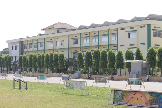 Best CBSE Schools in Bhopal 16 ST. JOSEPH CO-ED SCHOOL – E-6, Arera Colony, Bhopal