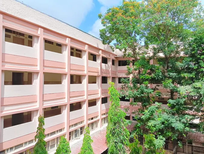 Sharadashram Vidyamandir – Dr. Bhavani Shankar Road, Dadar West, Mumbai